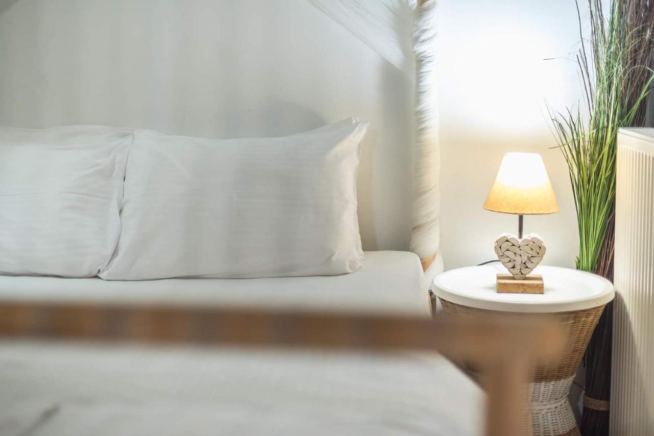 Athenian Home Экстерьер фото