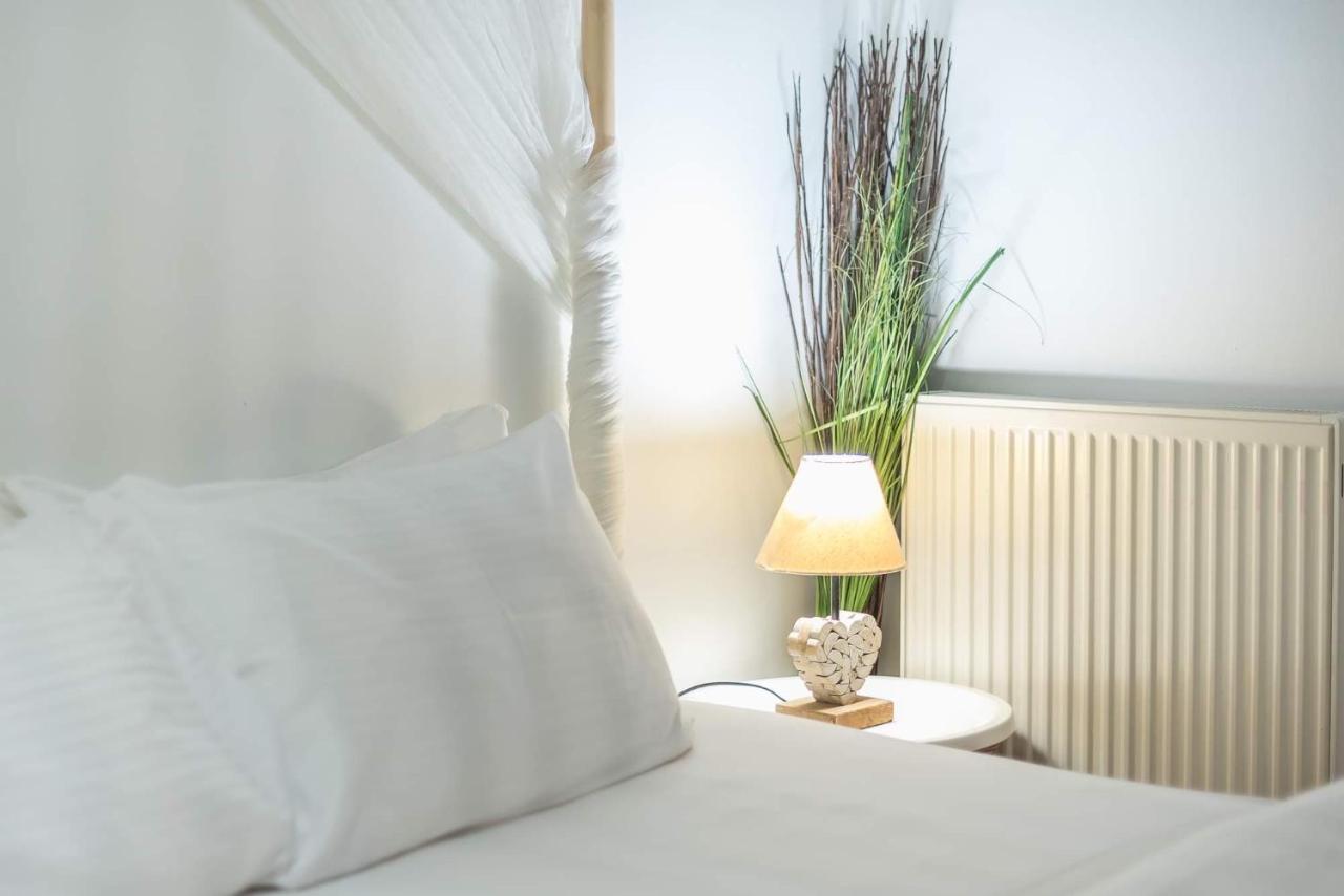 Athenian Home Экстерьер фото